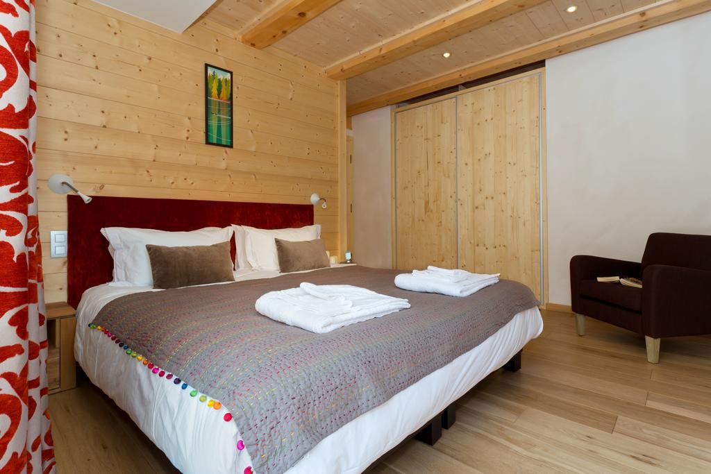 Chalet Isabelle Mountain Lodge 5 Star 5 Bedroom En Suite Sauna Jacuzzi Шамони Стая снимка